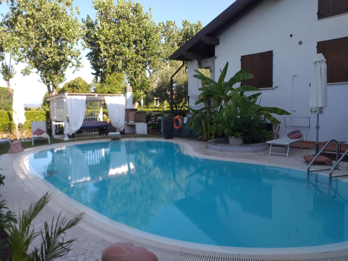 B&B Casa Gaia - Sirmione Dış mekan fotoğraf